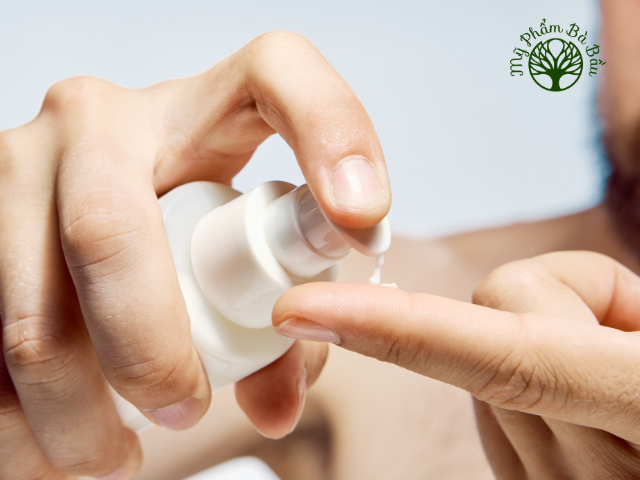 Duy trì thói quen chăm sóc da sẽ giúp Mẹ đẩy lùi lão hóa, ngăn chặn những tác động lâu dài từ làn da bị kích ứng trong thời gian mang thai và sinh nở
